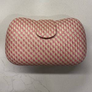 Vintage 90’s Banana Republic basket clutch